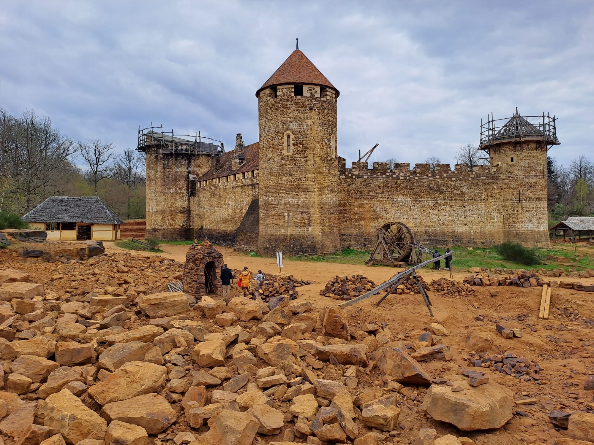 La construction d'un château fort : Guédelon